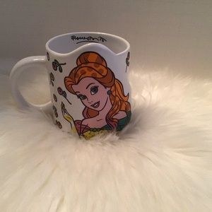 Britto Romero Enesco 2018 Belle & Chip Mug